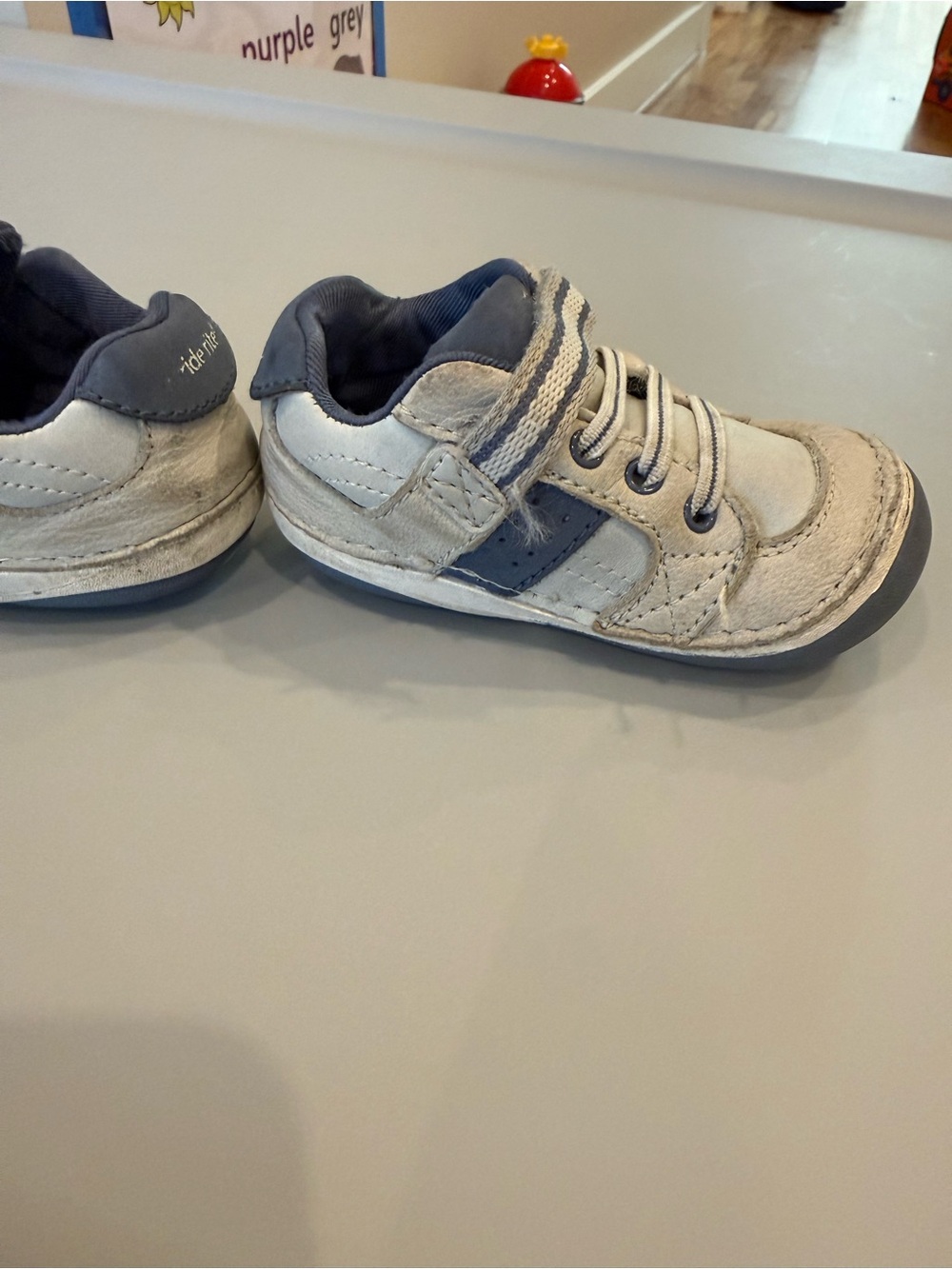 Stride Rite (4.5W) - Picture 5 of 8